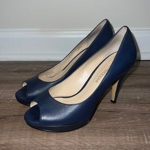 Enzo Angiolini navy leather heels, size 6